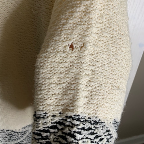 Charlotte Russe Cardigan - Picture 5 of 5